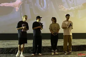 从170斤瘦到150斤，沈腾成都路演一口气做了10个俯卧撑图片