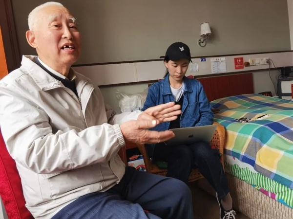 父亲为儿子独守空坟数十年，里面竟藏着中国共产党第一部党章