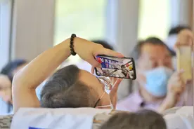 8099万人次！我国最北高寒高铁开通运营7周年图片