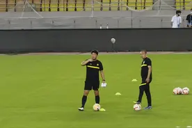 新帅隋东亮首秀，国安4比1大胜武汉长江图片