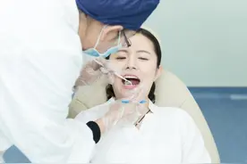 种植牙要降价了图片