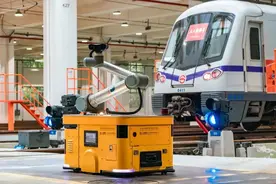 上海地铁新添萌萌的机器人！它有这些特长图片