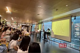 朱雅琼经典英文歌曲弹唱，因“爱”发光图片