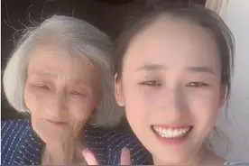 女孩回村花半年工资为奶奶修水泥路 女孩：希望了却奶奶心事为家里添更多生机图片