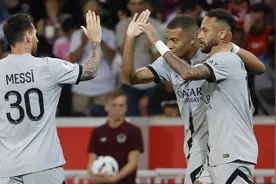 姆巴佩+内马尔+梅西三个男人一台戏，老姜配鲜肉终于发威了图片