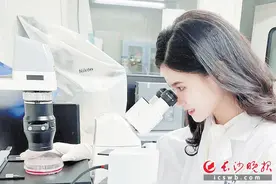 厉害了！爱科研的师大女生拿下全国大奖图片