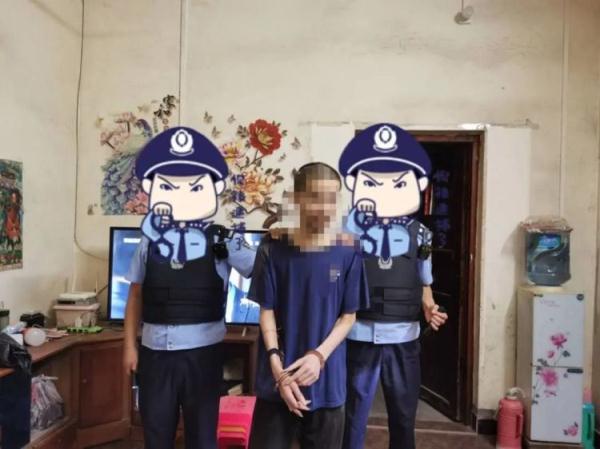 野人逃破解版（森林里的原始生活让我像野人一样潜逃两年荒野求生）