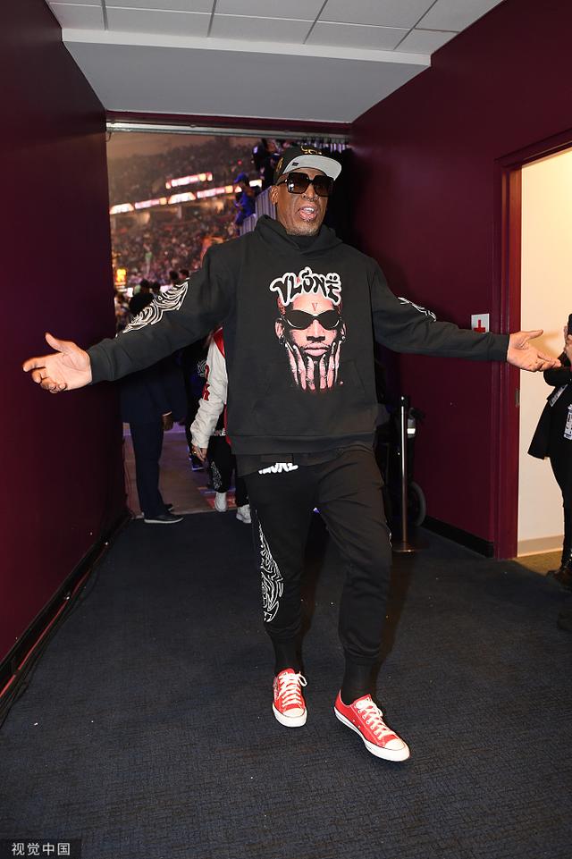 “体育外交家”当上瘾了？罗德曼赴俄帮助涉毒美国女篮球星