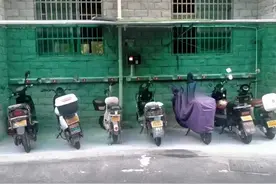 杭州这个集中充电桩如何建成？1元可充10小时，充满自动断电，优惠又方便图片