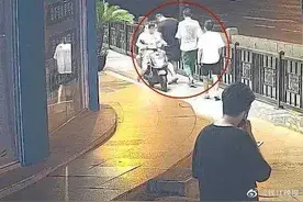 手机被你摔碎了！三男子碰瓷从济南演到杭州图片