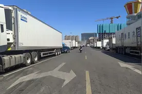 念好“四字”要诀 积文明成“典范”济南燃料集团总公司彰显国企担当助力创城工作图片