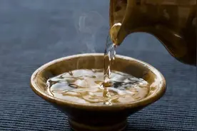 白酒放久了到底会不会过期？图片