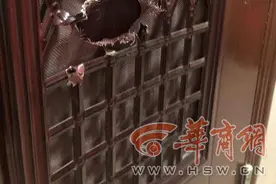 电子门锁无法打开网上联系售后 假售后上门金属纱网剪个洞收了260元图片