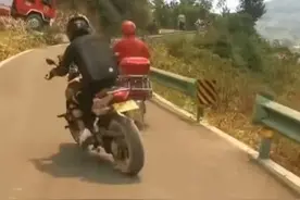 关键时刻，你永远都可以相信重庆人图片