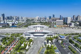 “九省通衢”武汉有了第四座火车站图片