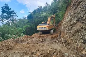 湖北恩施：打通最后一公里“烦心路”变幸福路图片