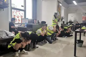 “女聊手”以交友为名诱骗 合肥警方抓获跨省电信诈骗团伙400余人图片