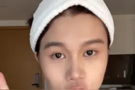 怪兽充电宝被指归还后仍计费，客服：可能是未通电或未完全插入图片