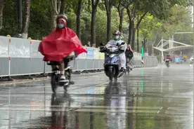 山东中南部出现明显降雨 今夜到明天青岛等多地仍有中雨局部大雨或暴雨图片