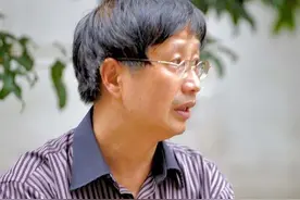 中文78｜㉗方青稚：兄弟同班进杭大——一个年级与一个时代的故事图片