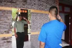 这组退伍创意照，你给打多少分？图片