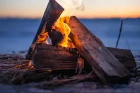 You're on fire可不是“你着火啦”！真正的意思你猜得到吗？图片