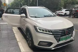 明天开学，家长们纠结接送学！今天，网约车平台预约送学爆满了图片