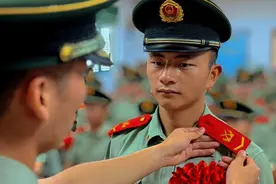 退伍不褪色，踏上新征程！武警上海总队数千老兵今日退出现役，00后占一大半图片