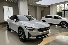 过保后的“换电池”有多贵？汽车门店销售交了底｜一线图片