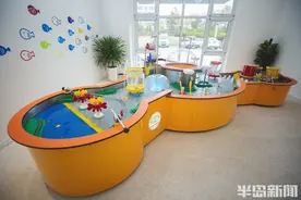 半岛调查丨90个托位仅招到50多个娃！6个月以上即可报，岛城托育班缘何“吃不饱”图片