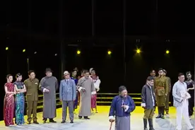 红色经典海派呈现 方言话剧《51号兵站》首演图片