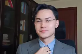 一个法学毕业生，成了段子手图片