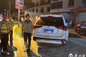 厦门痴情男开车来泉州找女友，刚到就被抓了……这事别再做了图片