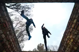 自强路更宽图片