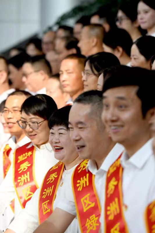 ������������ˣ����������е�38����ʦ����ף�