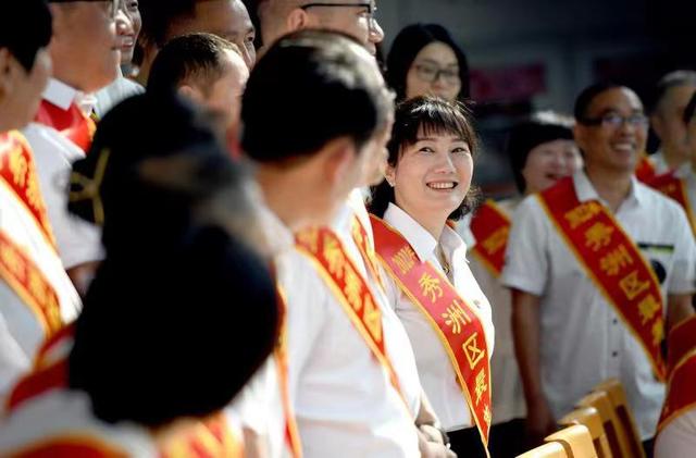 ������������ˣ����������е�38����ʦ����ף�