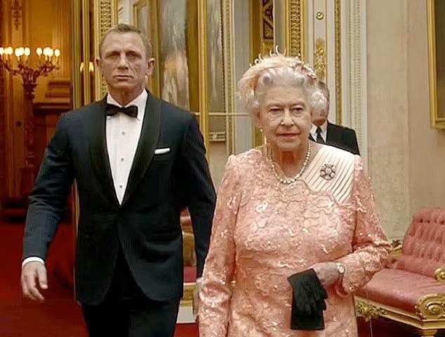 “007”同女王陛下不得不说的故事