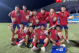 苏州首次！新区实验初中足球小将获得省运会青少年部足球“双冠军”图片