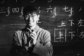 《海的尽头是草原》饰演老师，曹骏：吸收角色优点成就自己图片