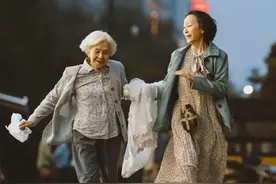 《妈妈！》：并非一部普通歌颂母爱的电影图片