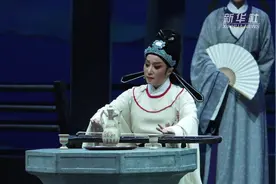 佳作赏析｜浙江小白花越剧院诗化越剧经典《陆游与唐琬》图片