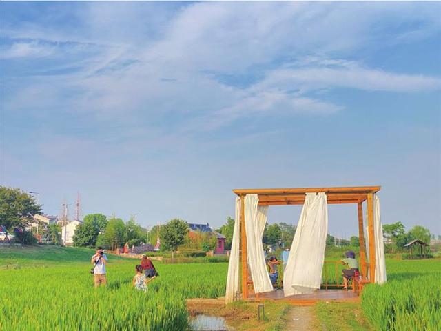 ���ݽ�̳����ʻ������ ŨŨ����ů����