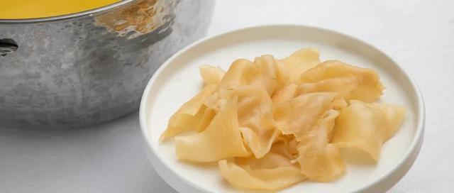 肝胃不合可以吃花胶吗 2026年肝不好可以吃花胶吗