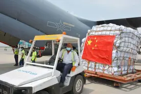 患难见真情，烈火炼真金——中国积极援助巴基斯坦抗洪救灾图片