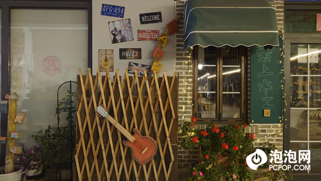 精致小机身轻巧好手感 微单手机索尼Xperia 5 IV评测