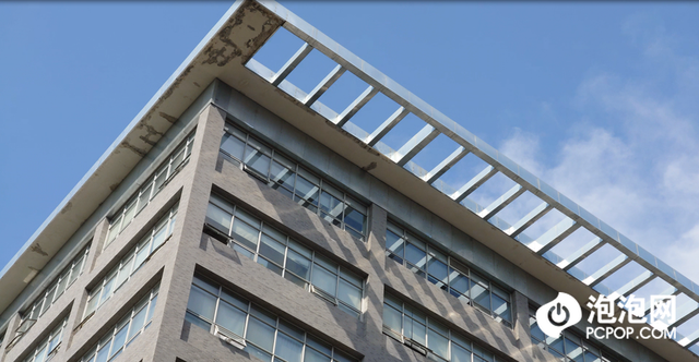 精致小机身轻巧好手感 微单手机索尼Xperia 5 IV评测