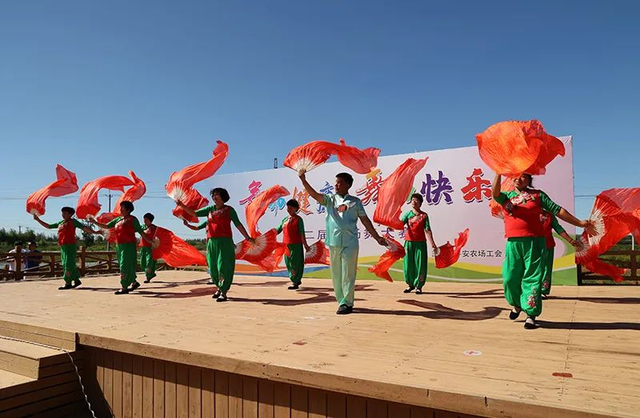 ƽ����ͨ����ʵ����� ��������Ļ�����