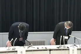 日本女老师往小学生午餐里倒漂白剂 疑因未连任班主任不满图片