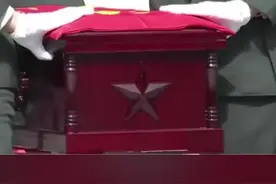 一抔家乡土！忠魂，安息图片