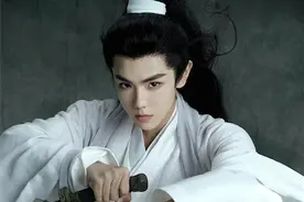 网红“垫底辣孩”变装写真涉嫌抄袭《雪中悍刀行》剧照图片